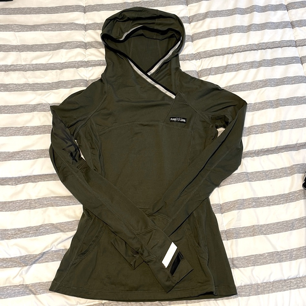 Flag Nor Fail long sleeve active top Size S
